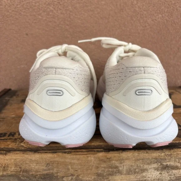 Brooks Ghost Max 2 Women’s Running Shoe - Picture 4 of 10